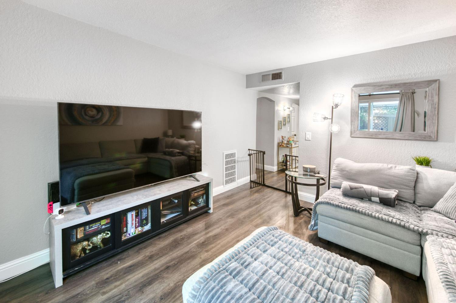 3703 W Bullard Ave #113, Fresno, CA 93711