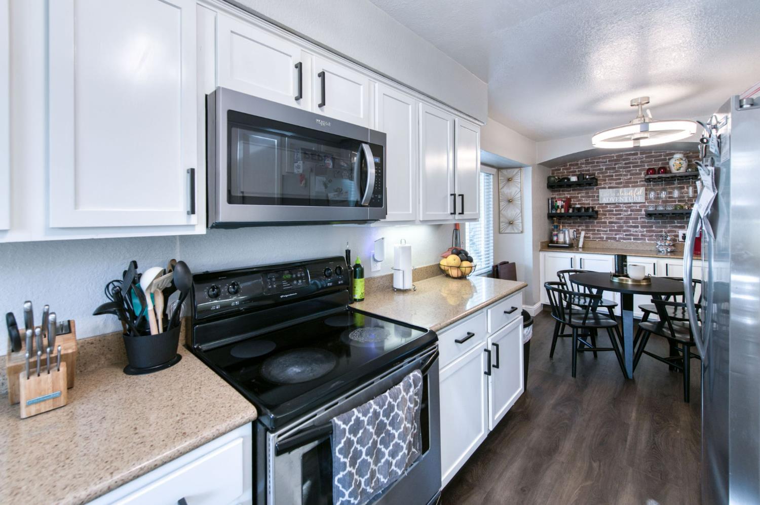 3703 W Bullard Ave #113, Fresno, CA 93711