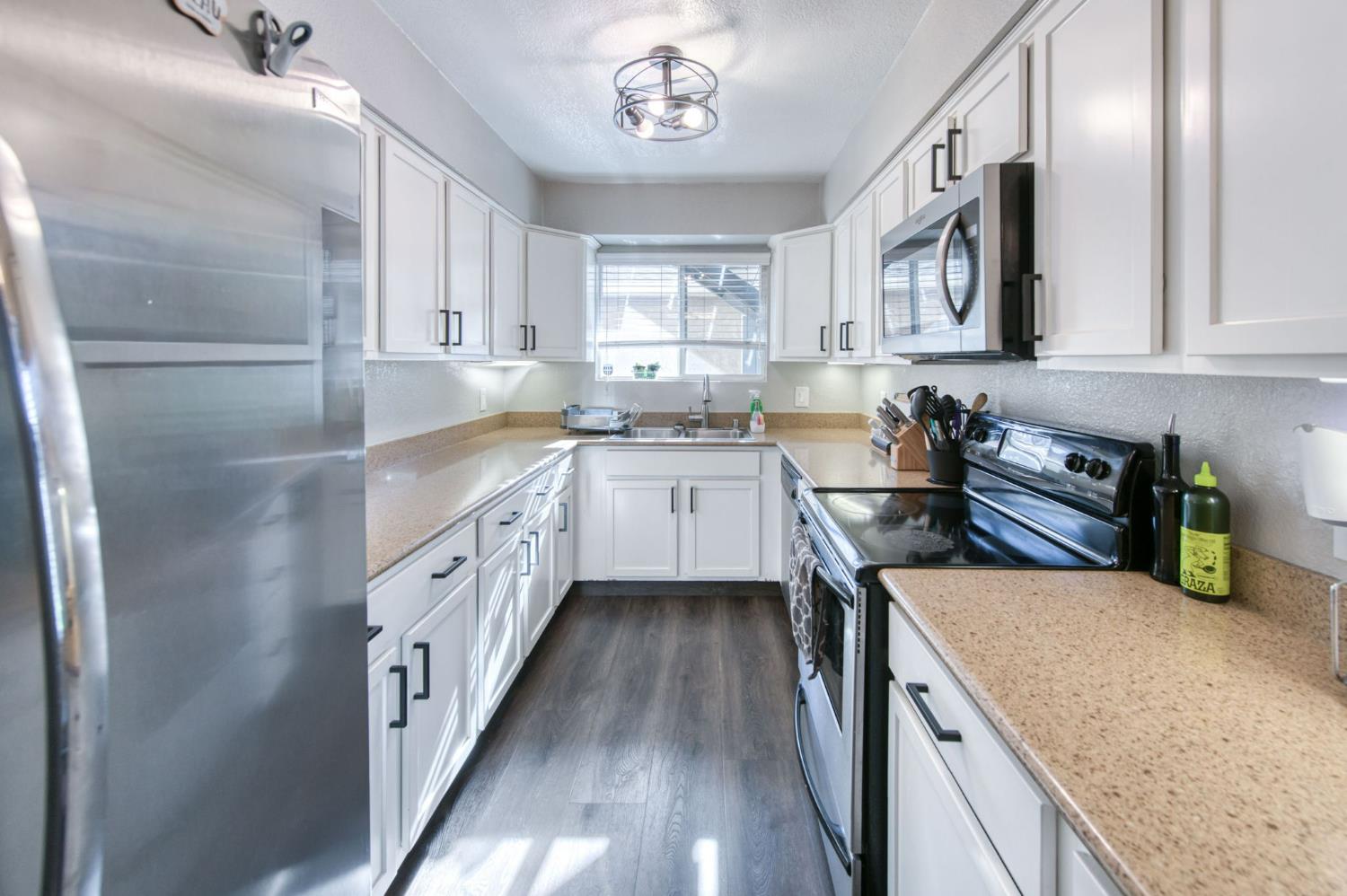 3703 W Bullard Ave #113, Fresno, CA 93711