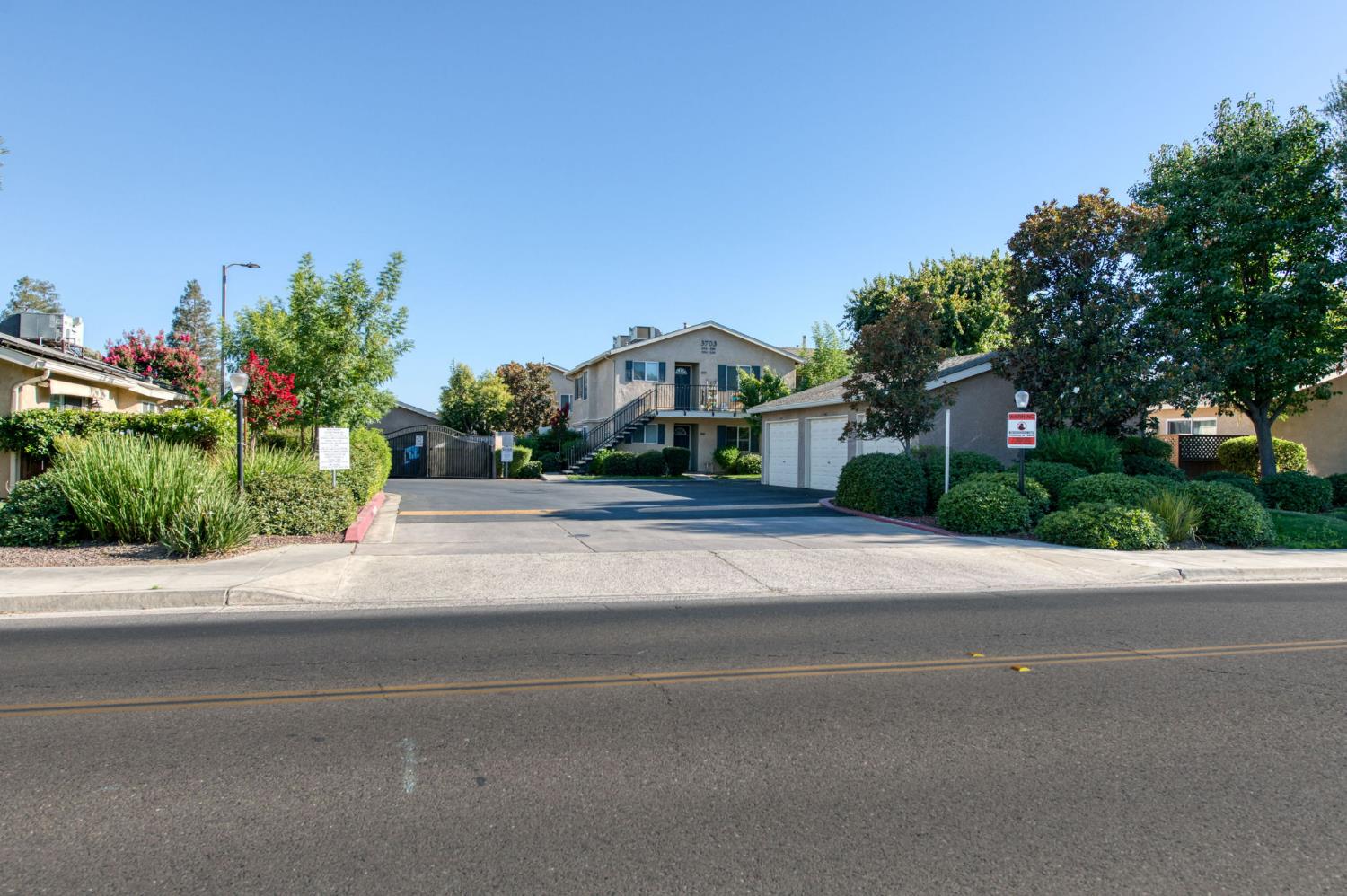 3703 W Bullard Ave #113, Fresno, CA 93711