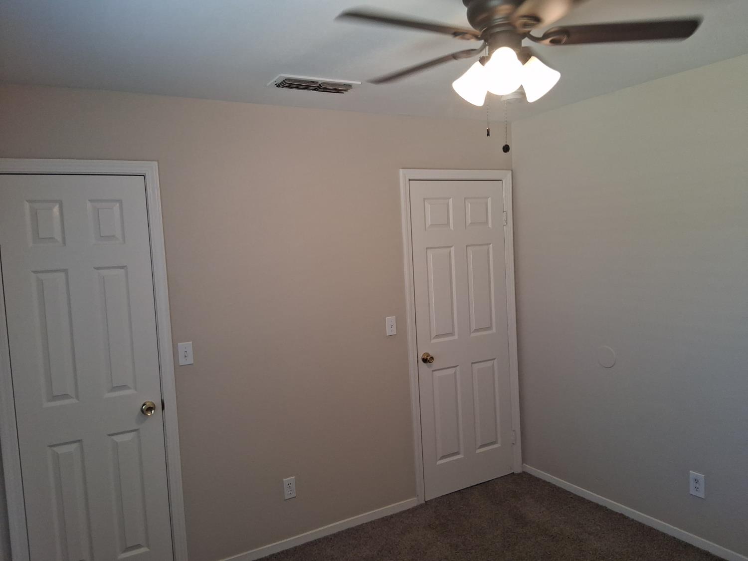 2238 N Milburn Ave, Fresno, CA 93722