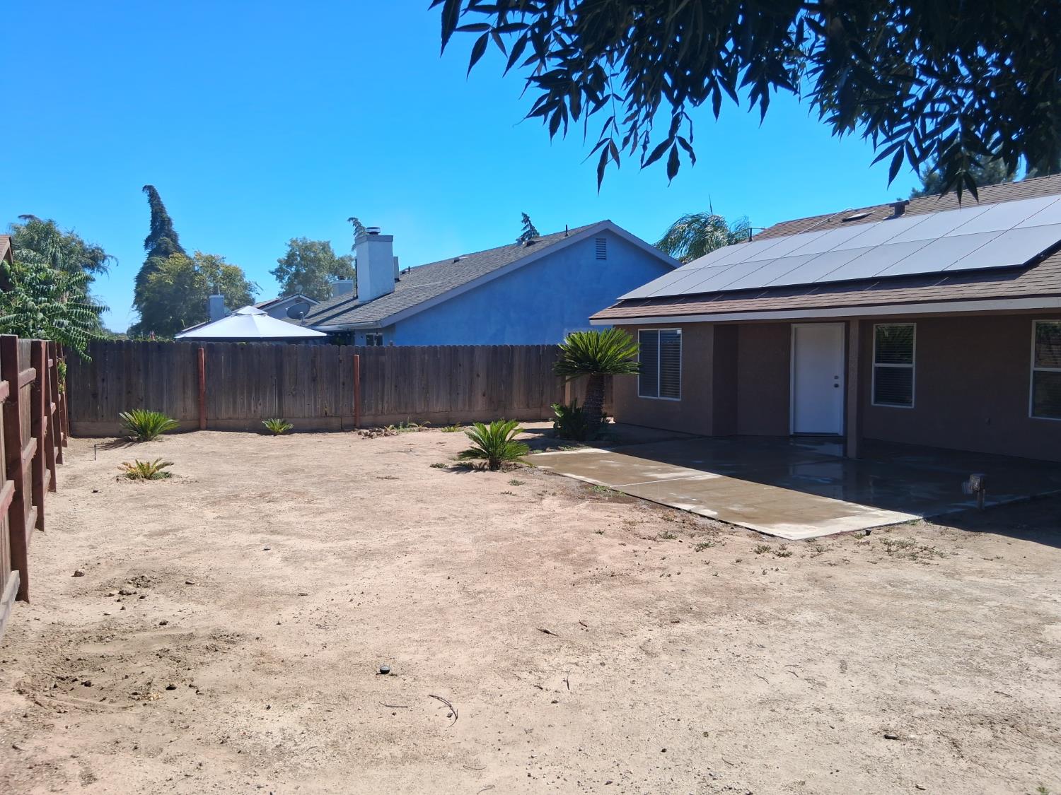 2238 N Milburn Ave, Fresno, CA 93722