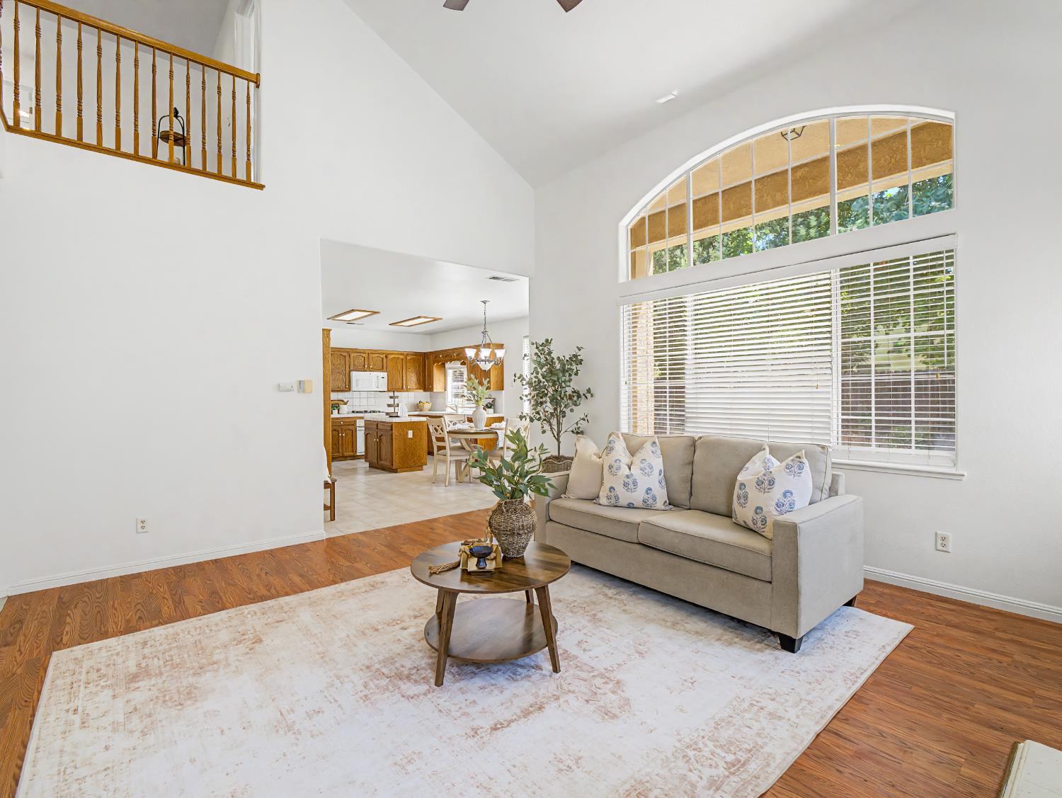 6472 N Leslie Ln, Fresno, CA 93711