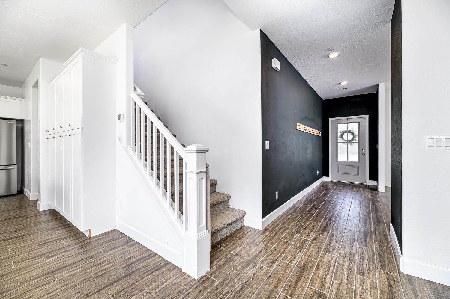 365 Huntington Ave S, Madera, CA 93636