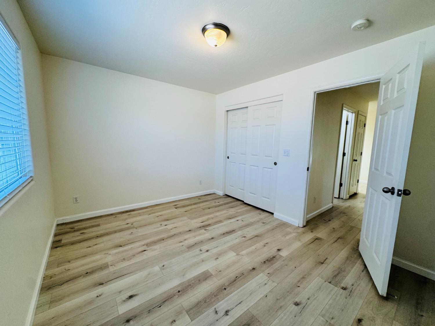 6591 W fairmont Ave, Fresno, CA 93723