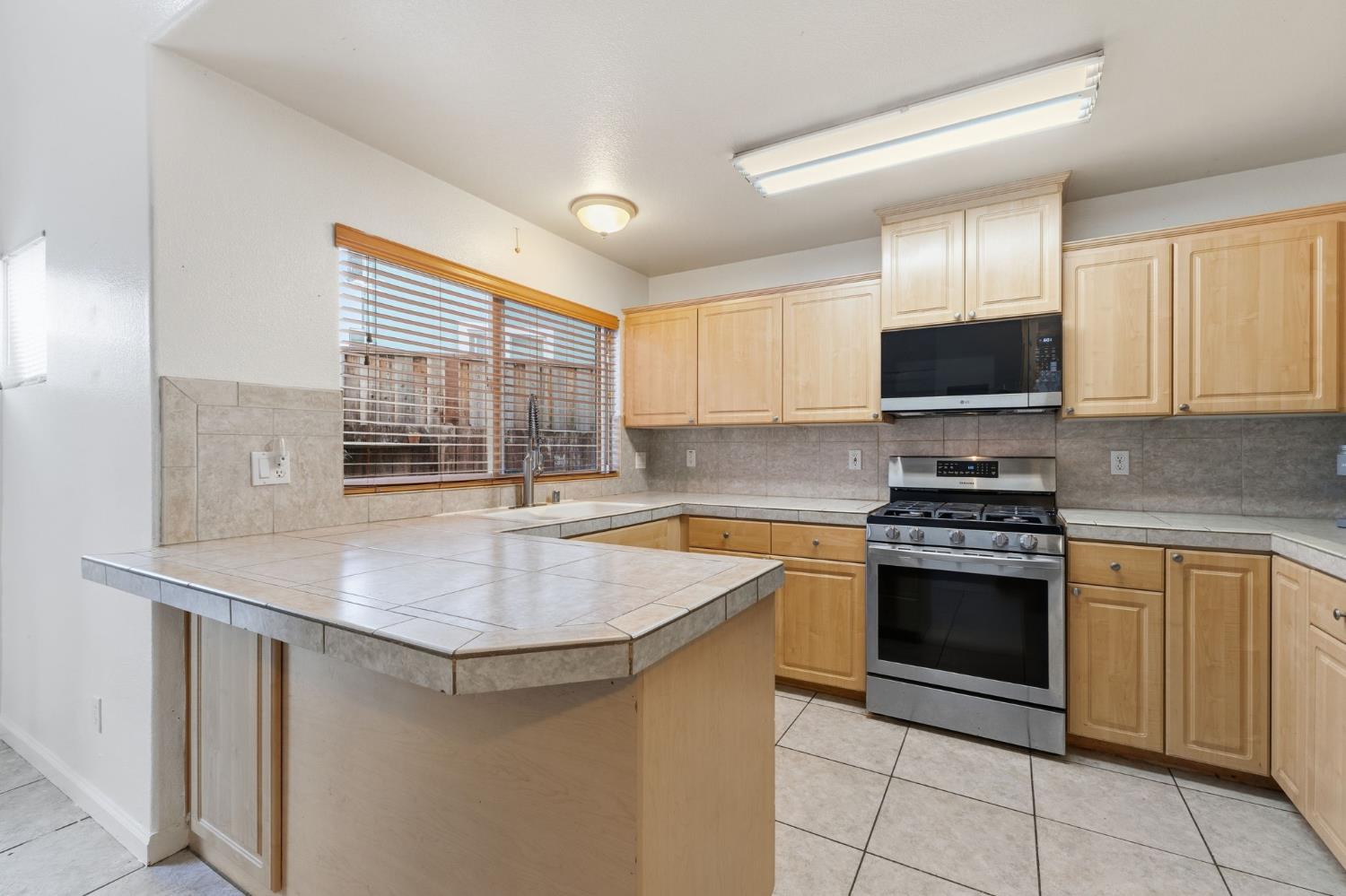 20 Jared Way, Watsonville, CA 95019