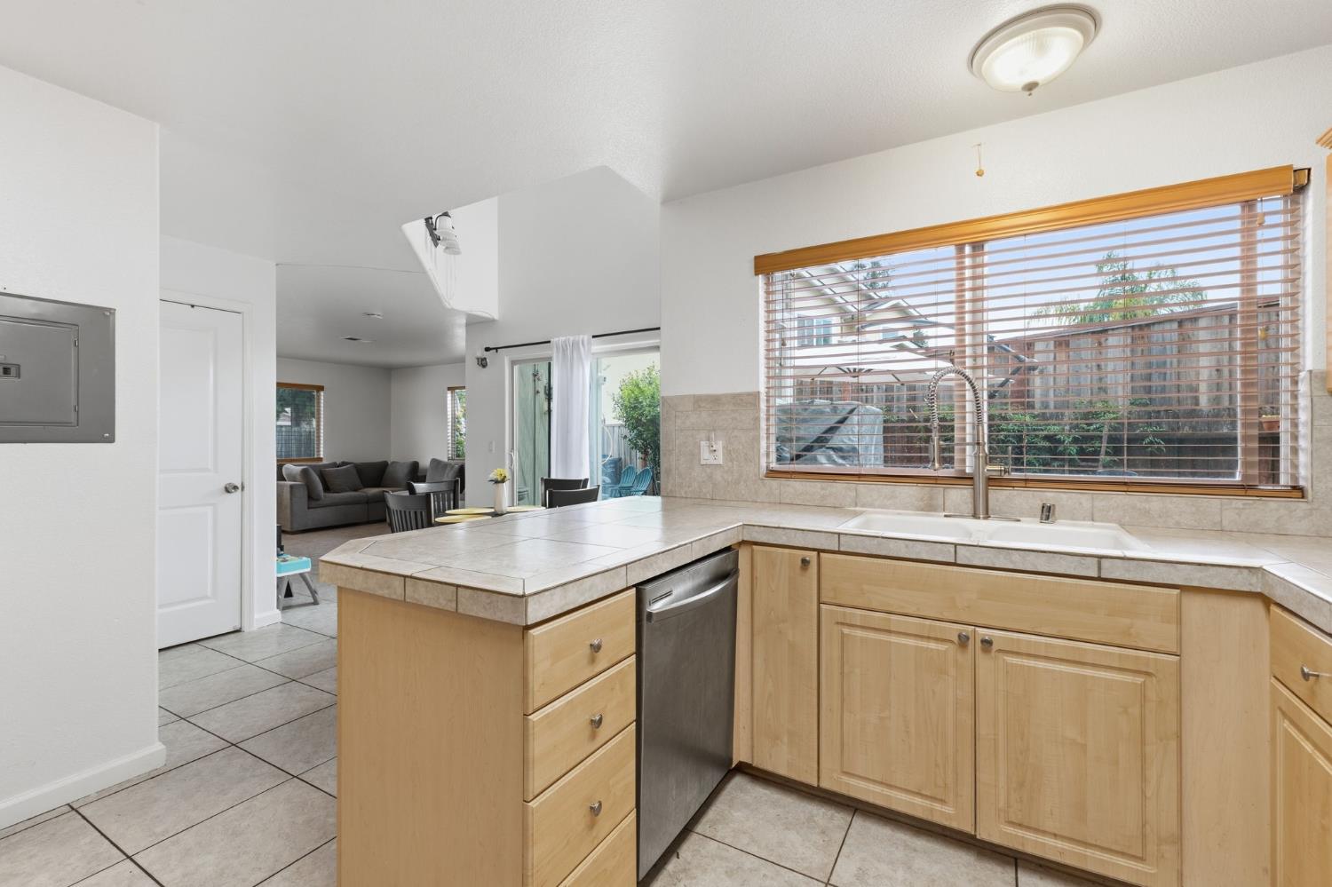 20 Jared Way, Watsonville, CA 95019