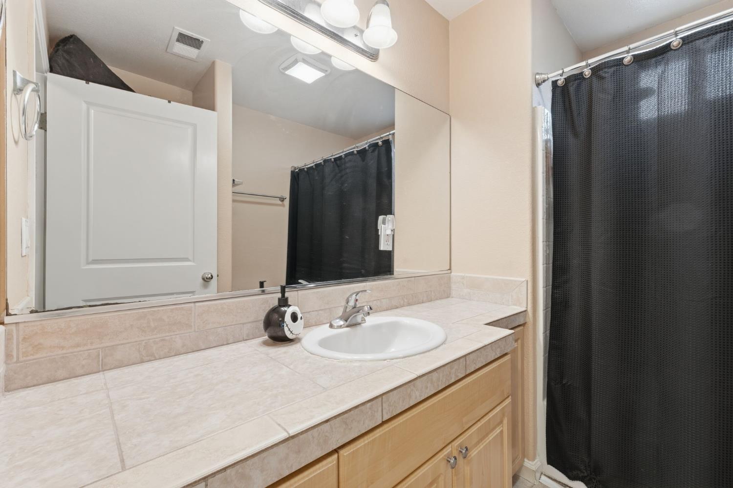 20 Jared Way, Watsonville, CA 95019