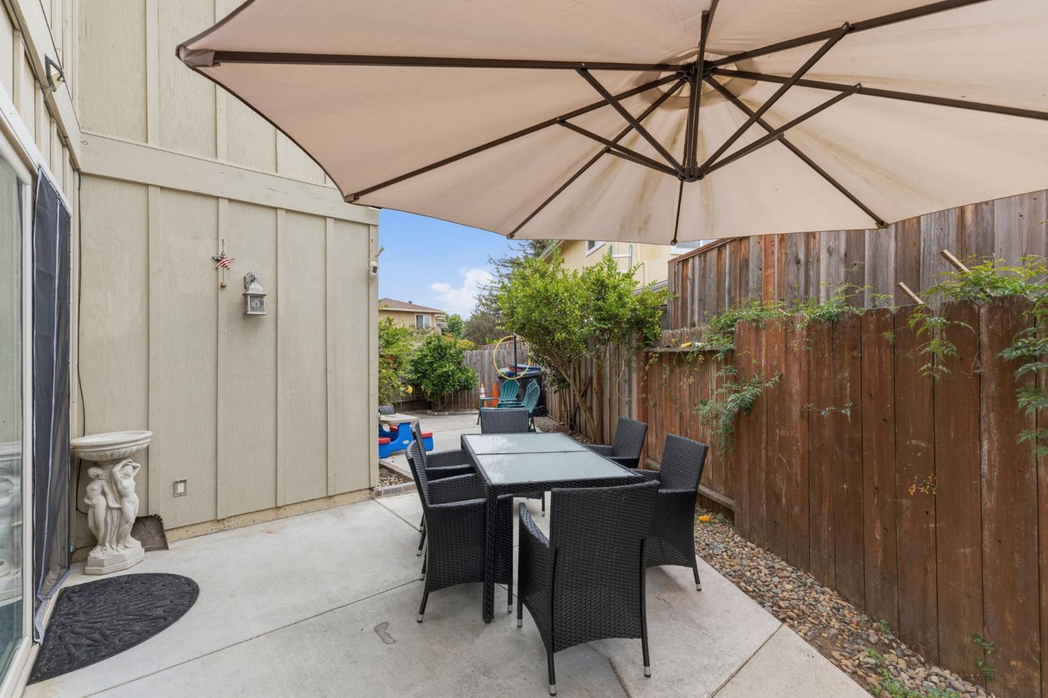 20 Jared Way, Watsonville, CA 95019