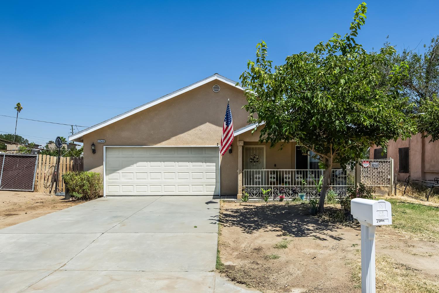 22549 Fir St, Chowchilla, CA 93610