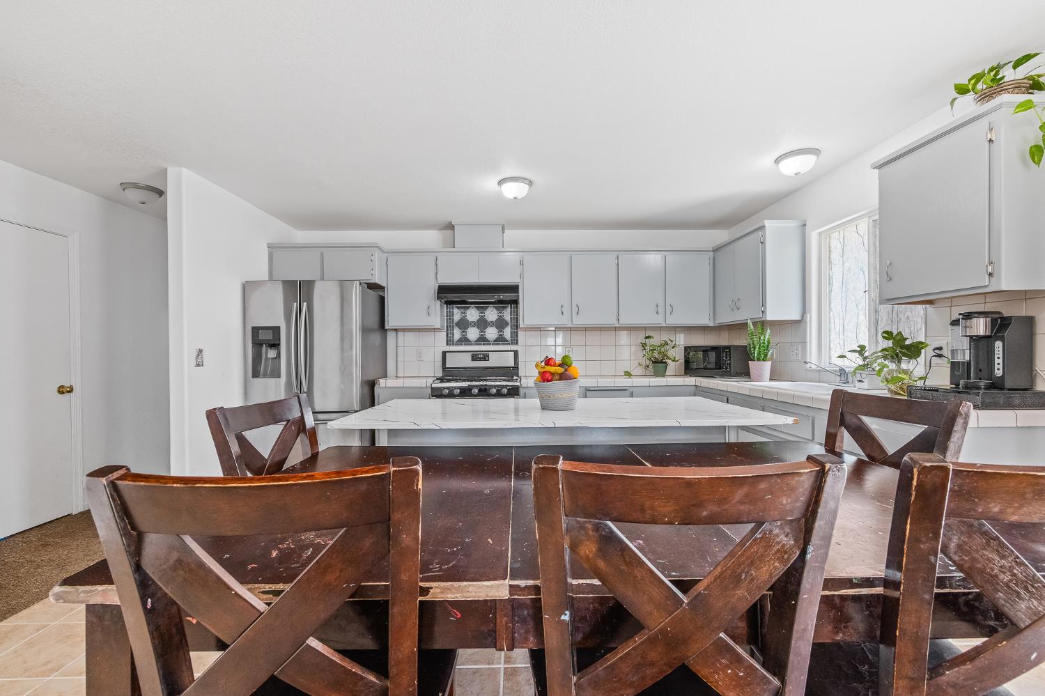 22549 Fir St, Chowchilla, CA 93610