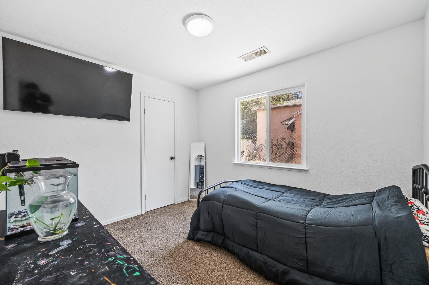 22549 Fir St, Chowchilla, CA 93610