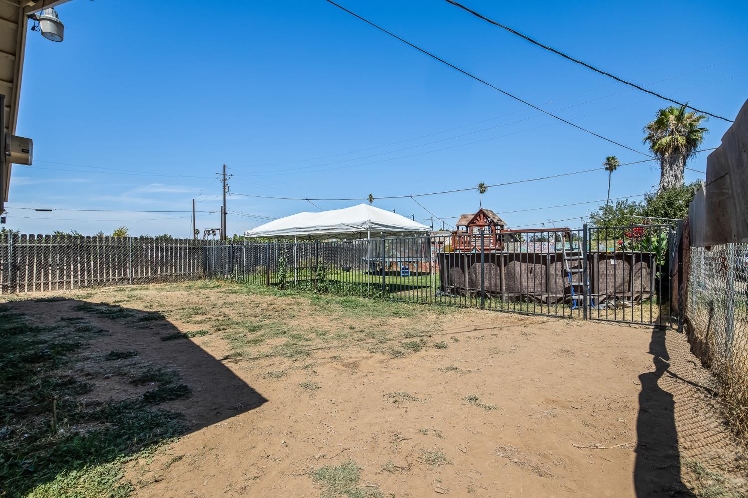 22549 Fir St, Chowchilla, CA 93610