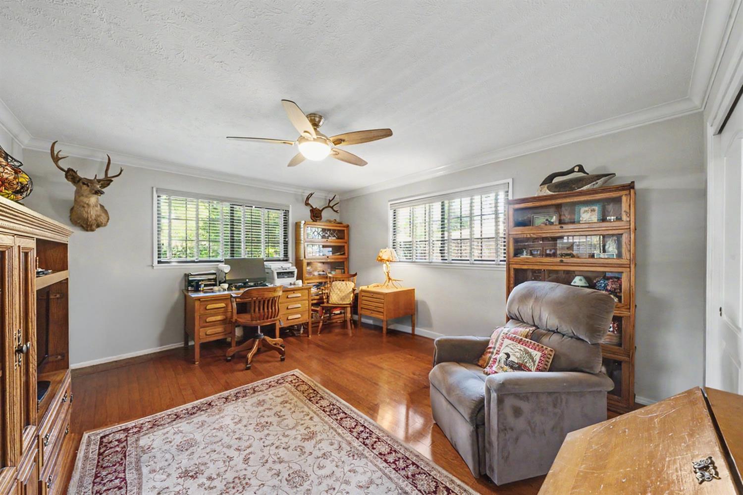 5555 N Nantucket Ave, Fresno, CA 93704