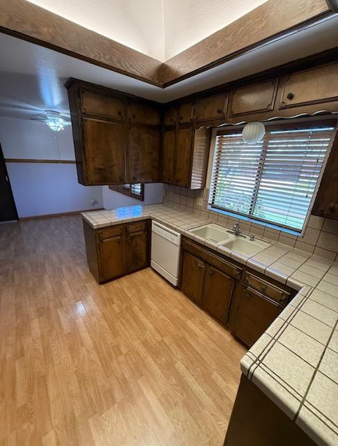 6374 N 5th St, Fresno, CA 93710