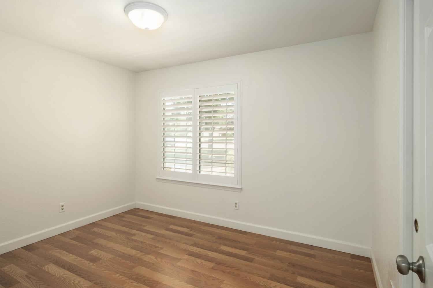 4337 W Palo Alto Ave, Fresno, CA 93722