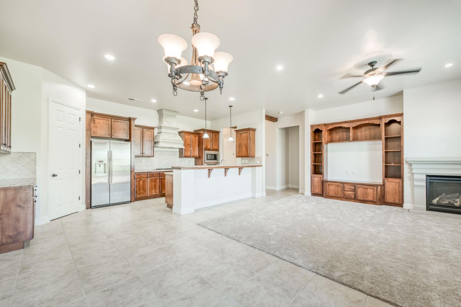 11342 N Via Montessori Dr, Fresno, CA 93720