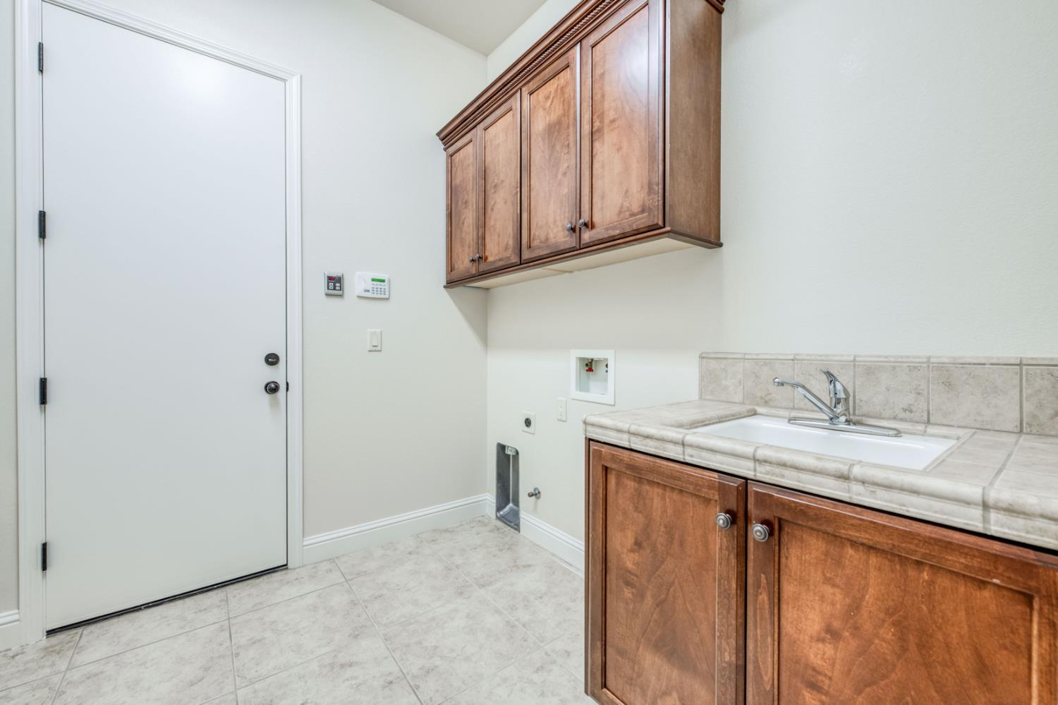 11342 N Via Montessori Dr, Fresno, CA 93720