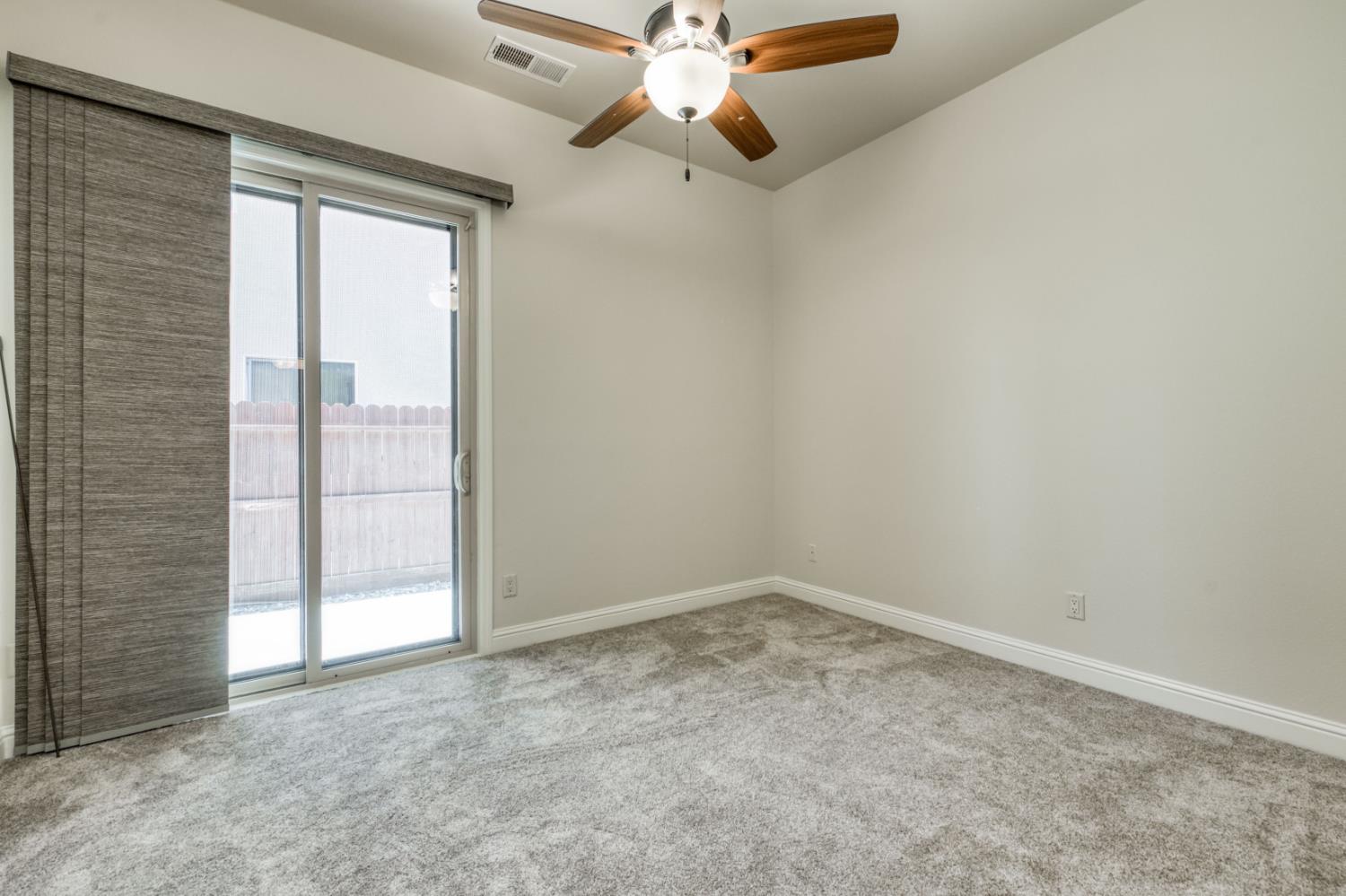 11342 N Via Montessori Dr, Fresno, CA 93720