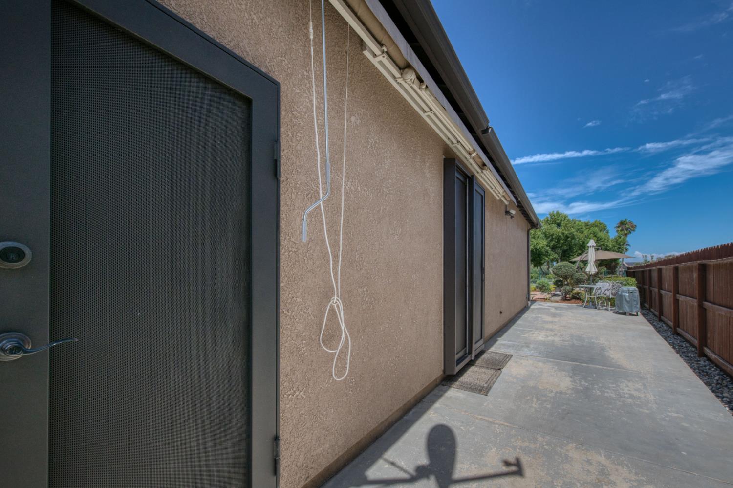 11342 N Via Montessori Dr, Fresno, CA 93720