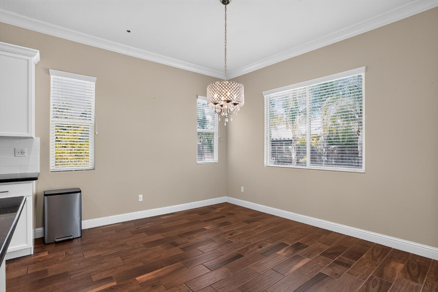 3586 Junipero Ave, Clovis, CA 93619