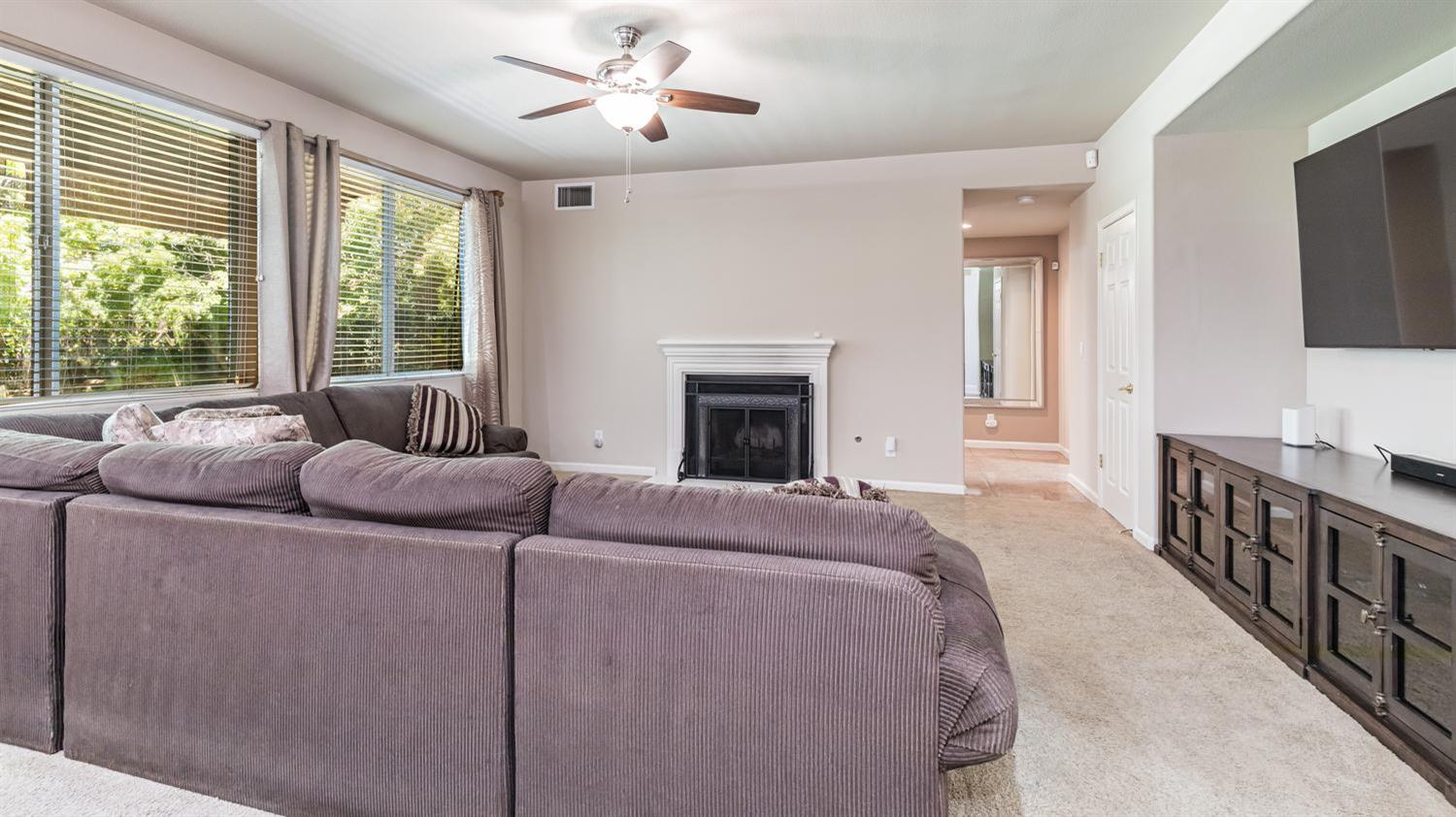 4683 N Arrow Ridge Way, Clovis, CA 93619