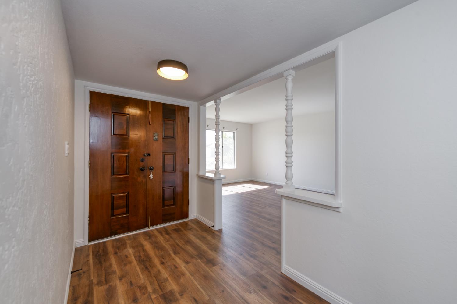6544 N Barton Ave, Fresno, CA 93710