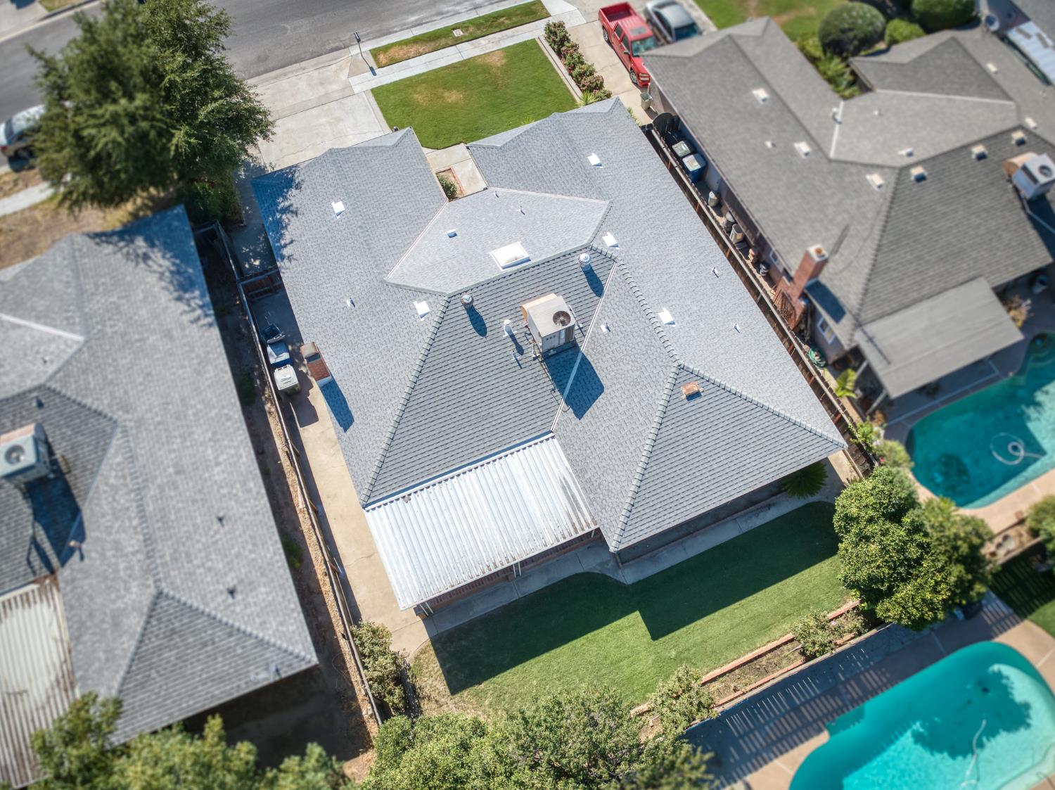 6544 N Barton Ave, Fresno, CA 93710