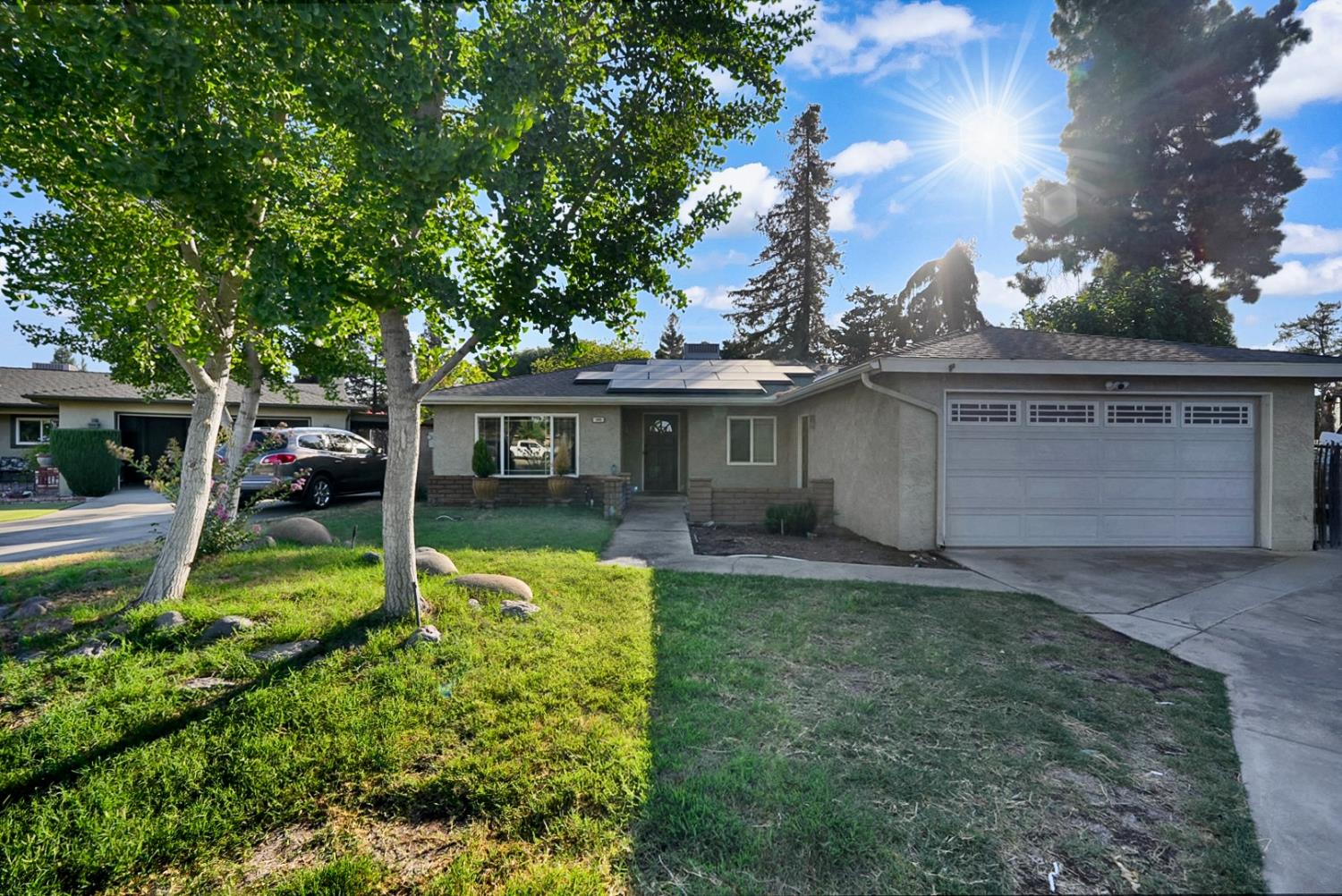 543 Autumn Ct, Madera, CA 93637