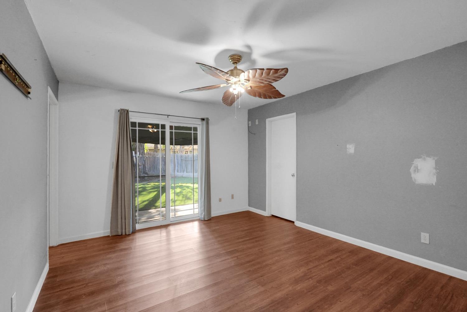543 Autumn Ct, Madera, CA 93637
