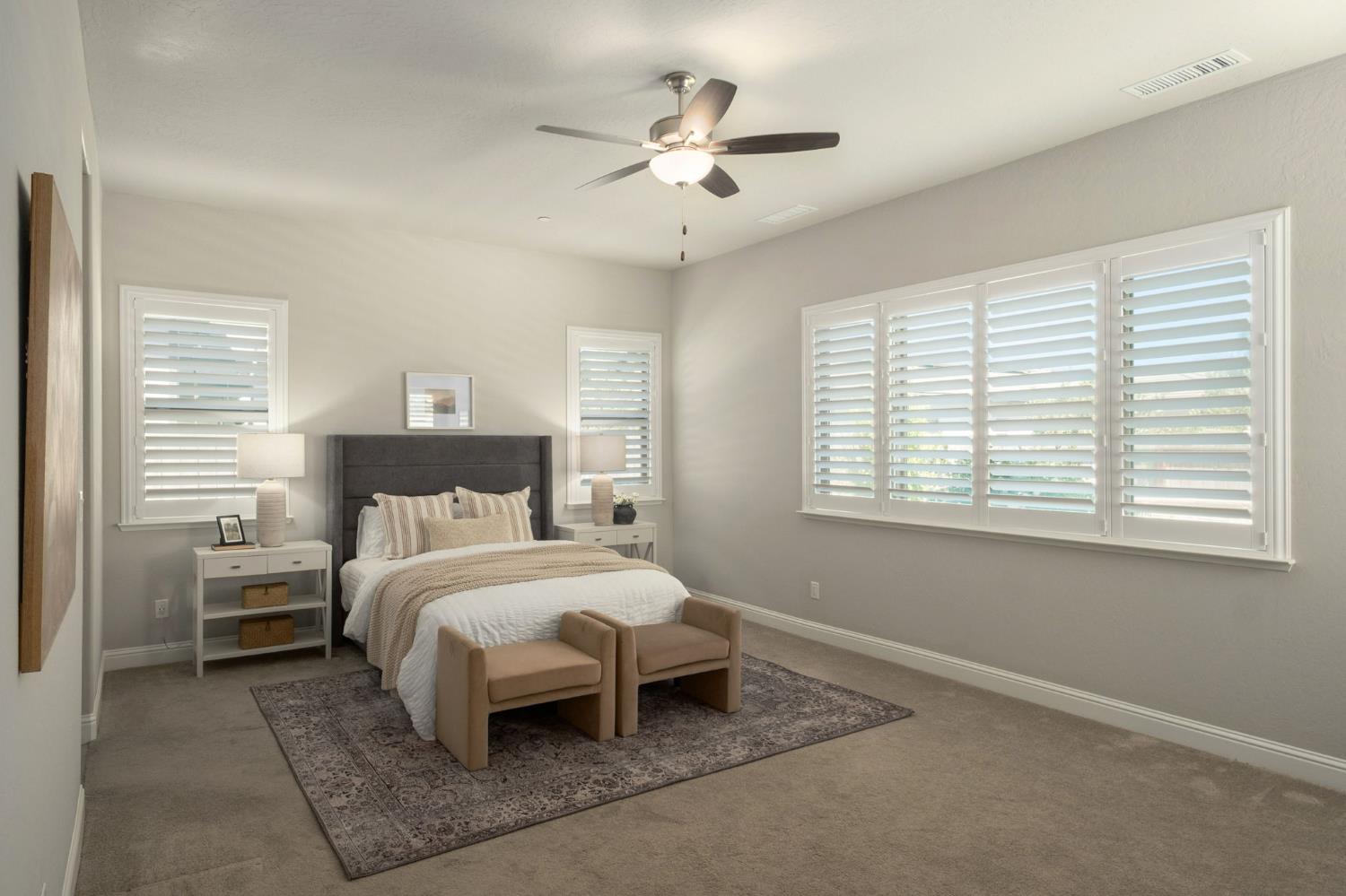 11298 N Via San Toma Dr, Fresno, CA 93730