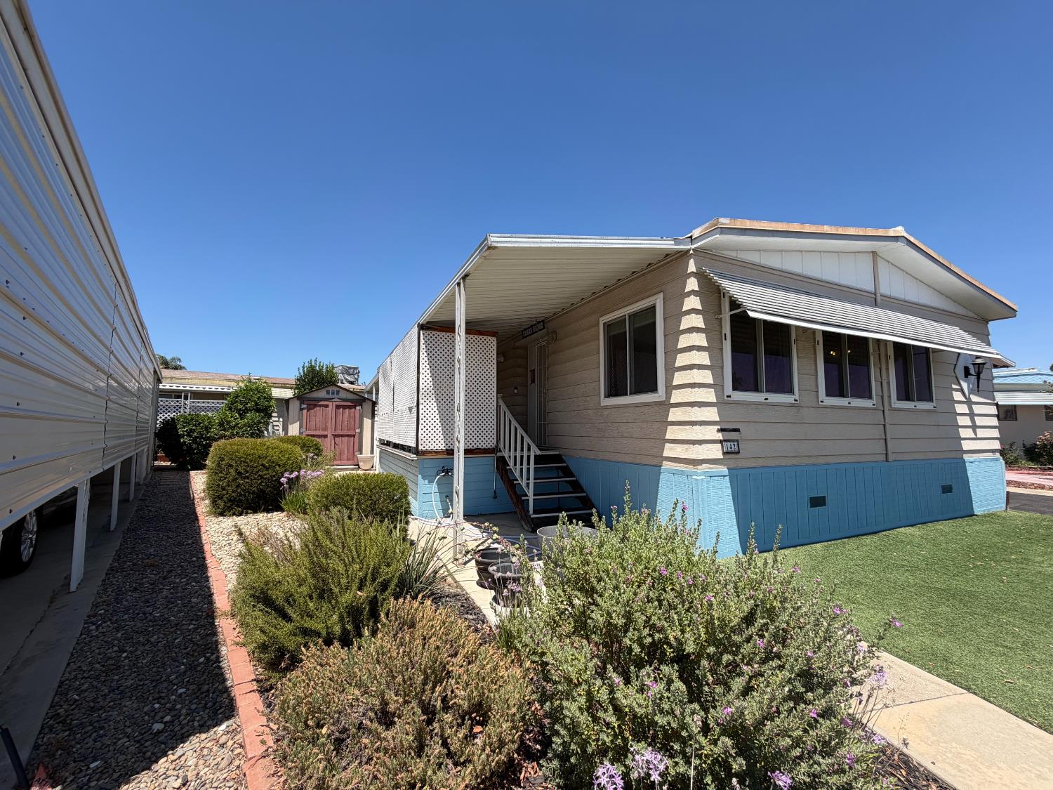 221 W Herndon Ave #142, Pinedale, CA 93650