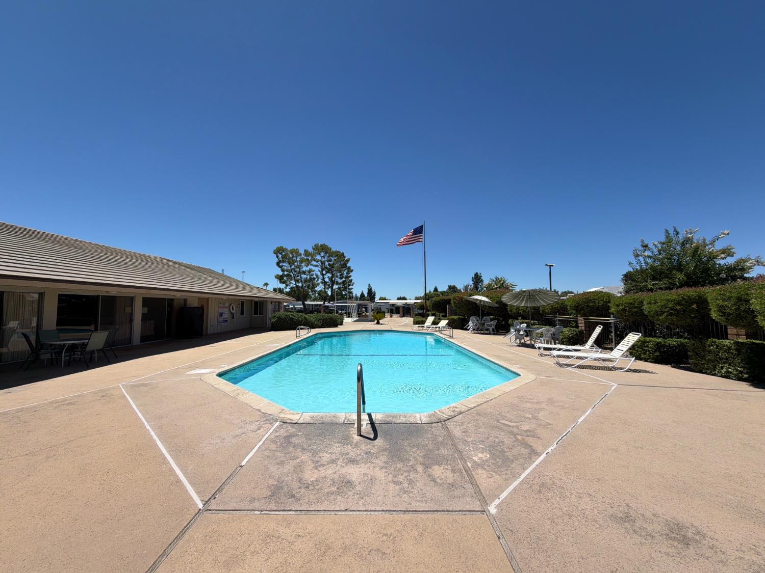 221 W Herndon Ave #142, Pinedale, CA 93650