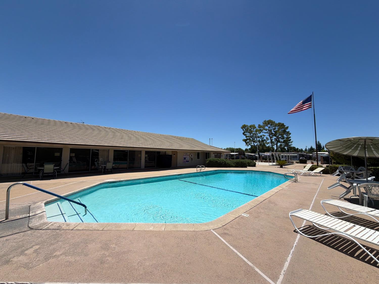 221 W Herndon Ave #142, Pinedale, CA 93650