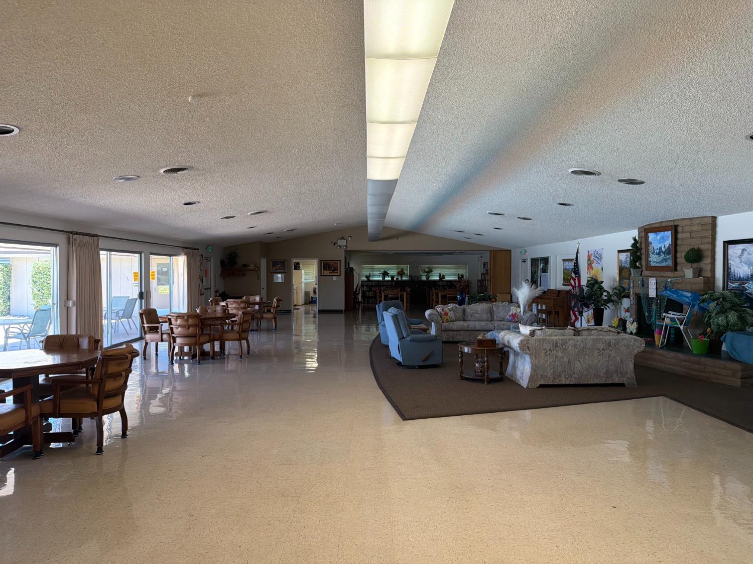 221 W Herndon Ave #142, Pinedale, CA 93650
