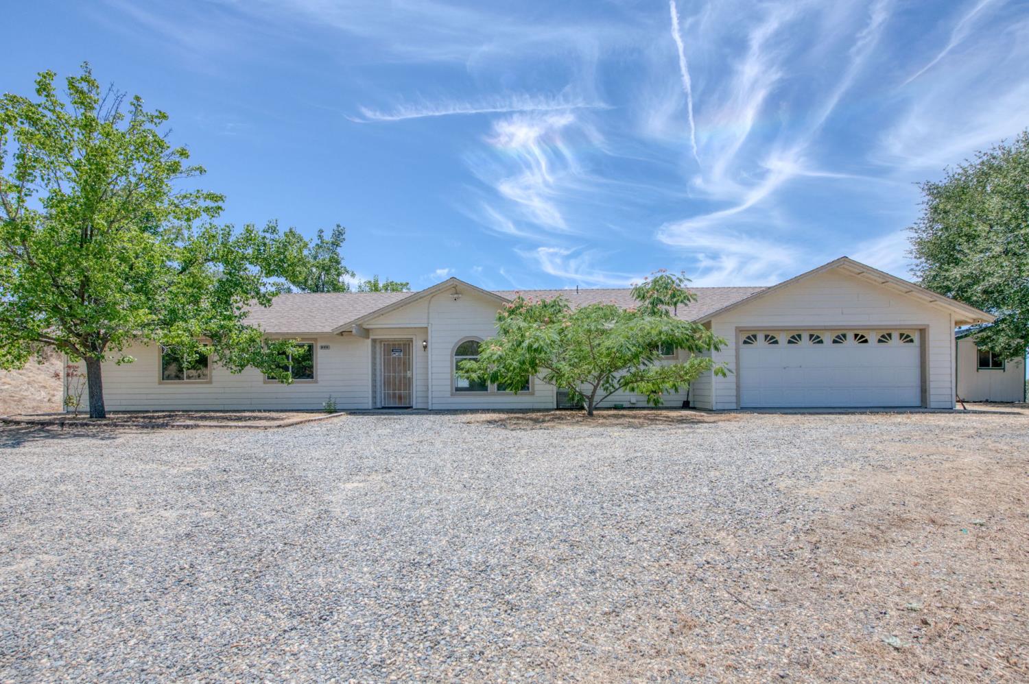 34956 Auberry Rd, Auberry, CA 93602
