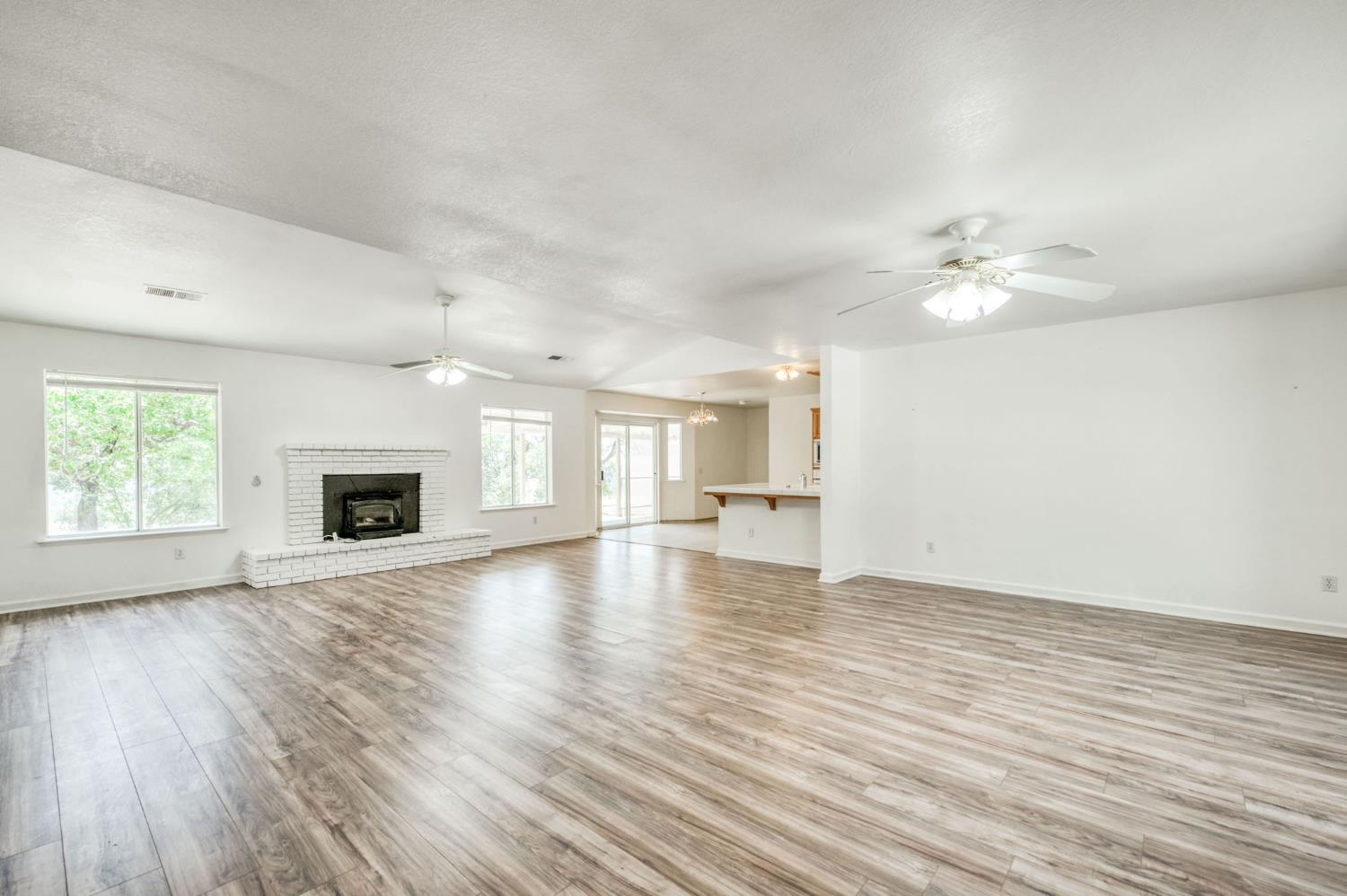 34956 Auberry Rd, Auberry, CA 93602