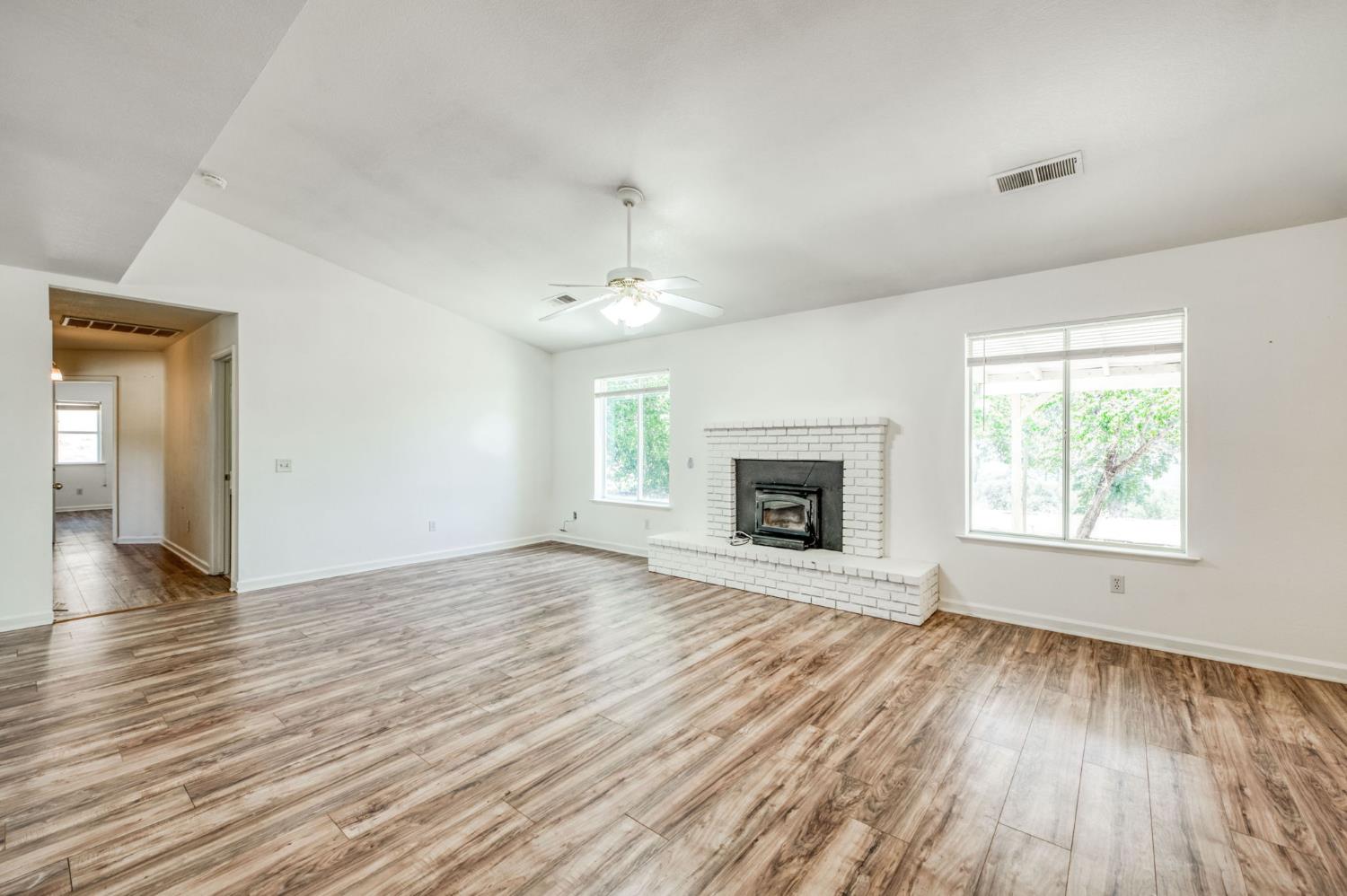 34956 Auberry Rd, Auberry, CA 93602