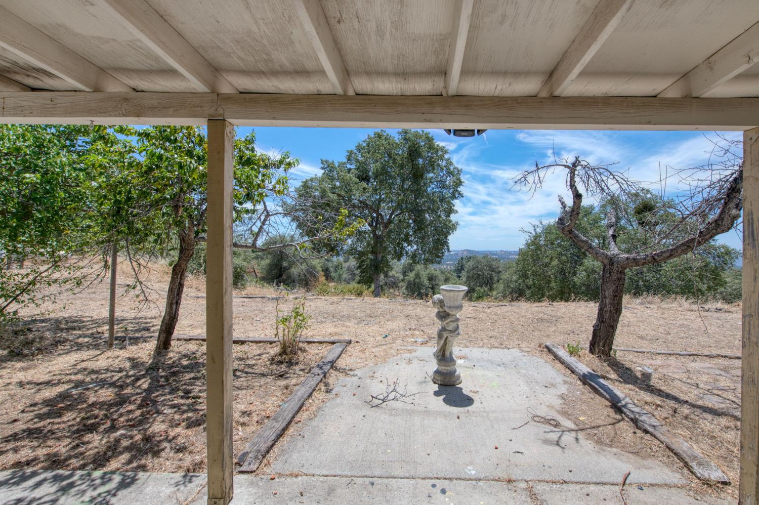 34956 Auberry Rd, Auberry, CA 93602