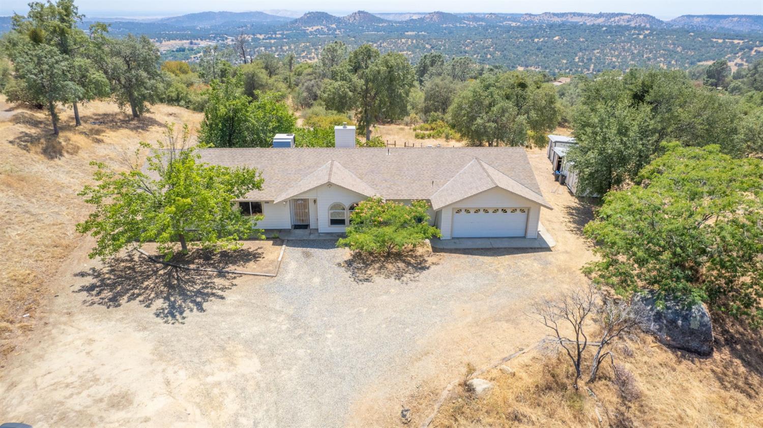 34956 Auberry Rd, Auberry, CA 93602