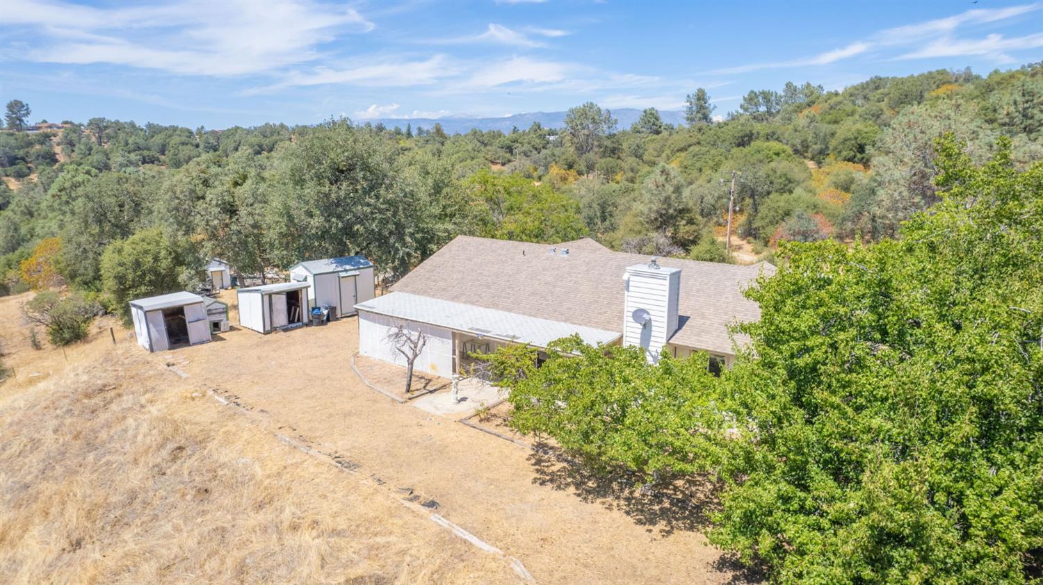 34956 Auberry Rd, Auberry, CA 93602