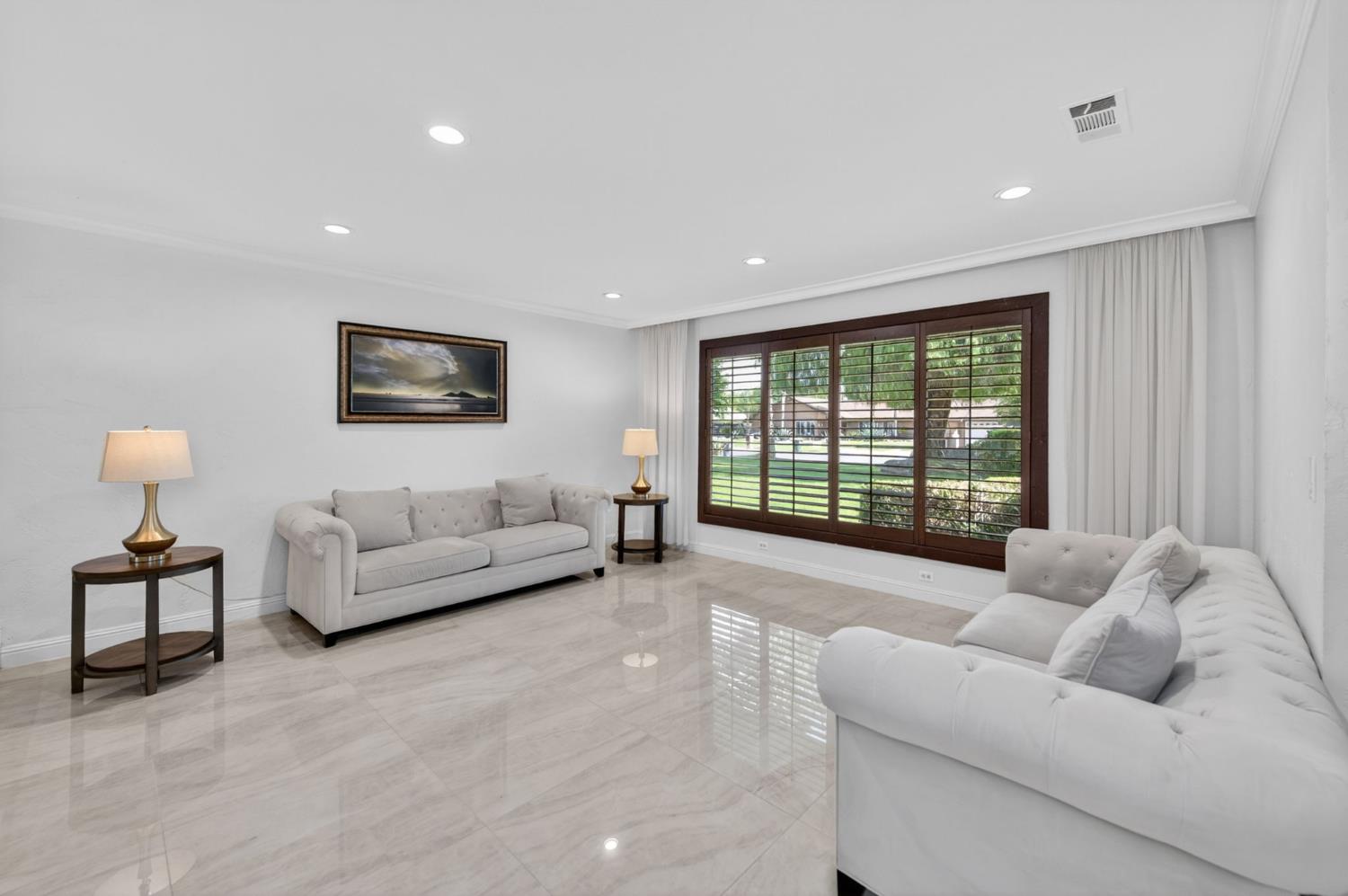 1320 W Alluvial Ave, Fresno, CA 93711