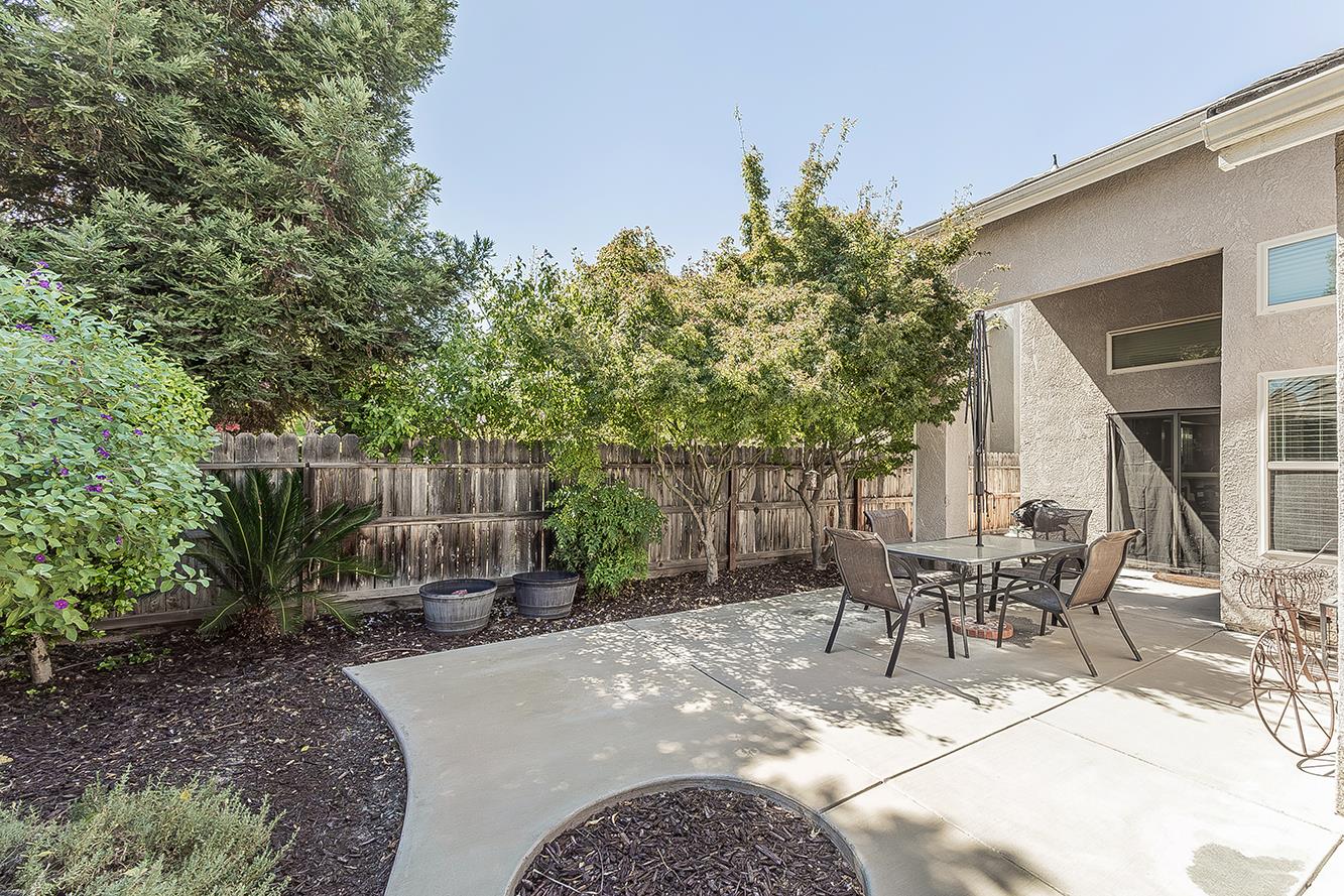 6659 E Cornell Ave, Fresno, CA 93727