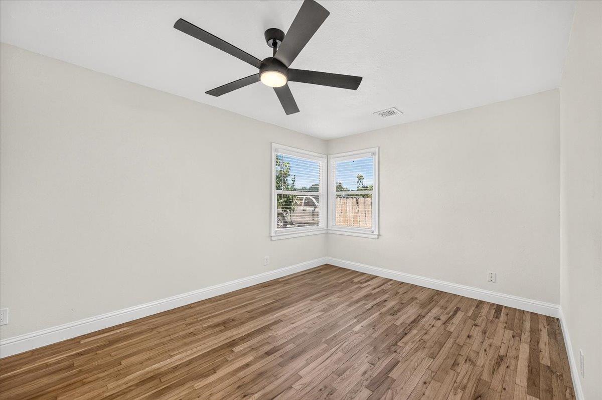 680 W Sample, Fresno, CA 93704