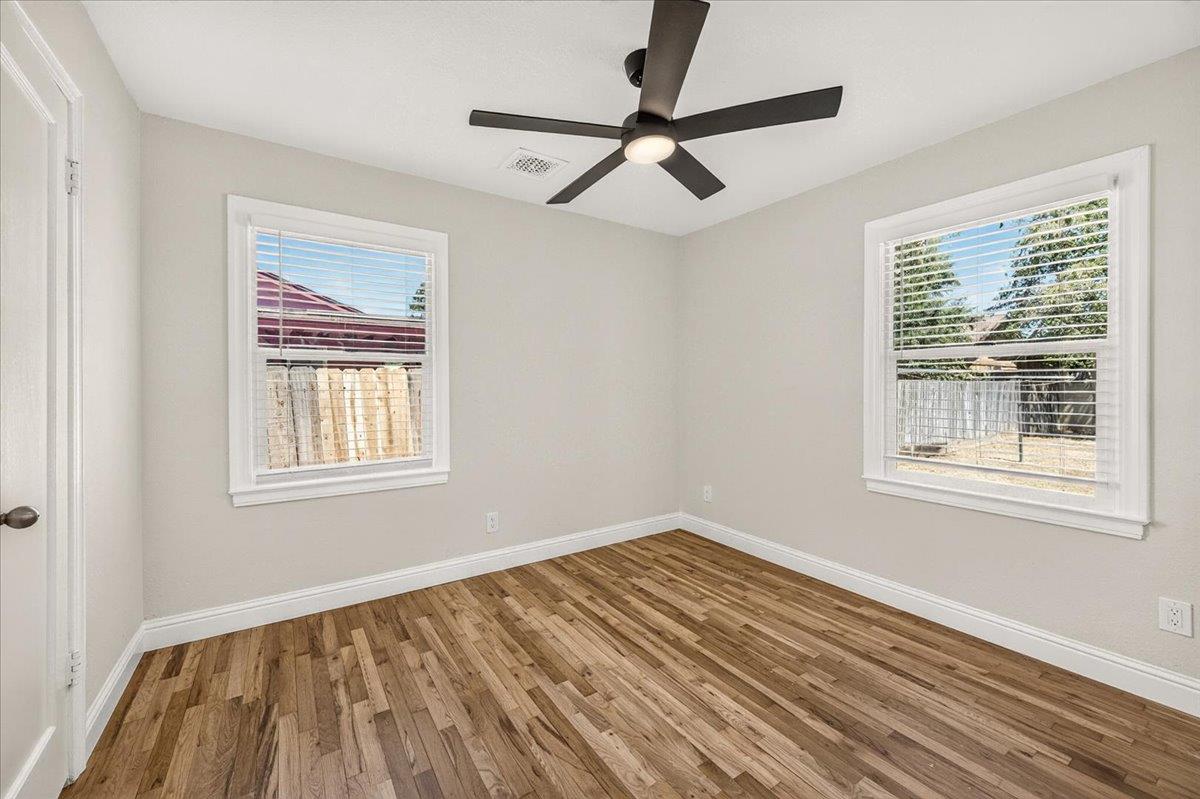 680 W Sample, Fresno, CA 93704