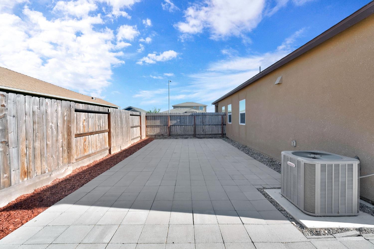 3529 Nile St, Madera, CA 93637
