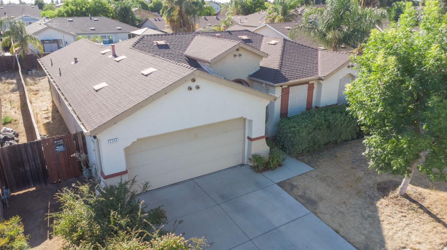 2358 S Rachel Ave, Fresno, CA 93725