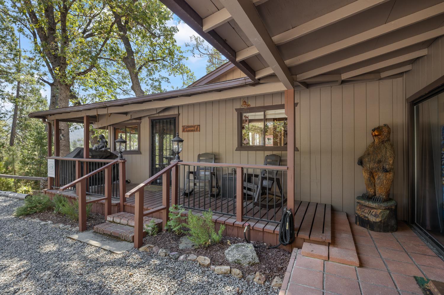 39165 Ski Slope Dr, Bass Lake, CA 93604