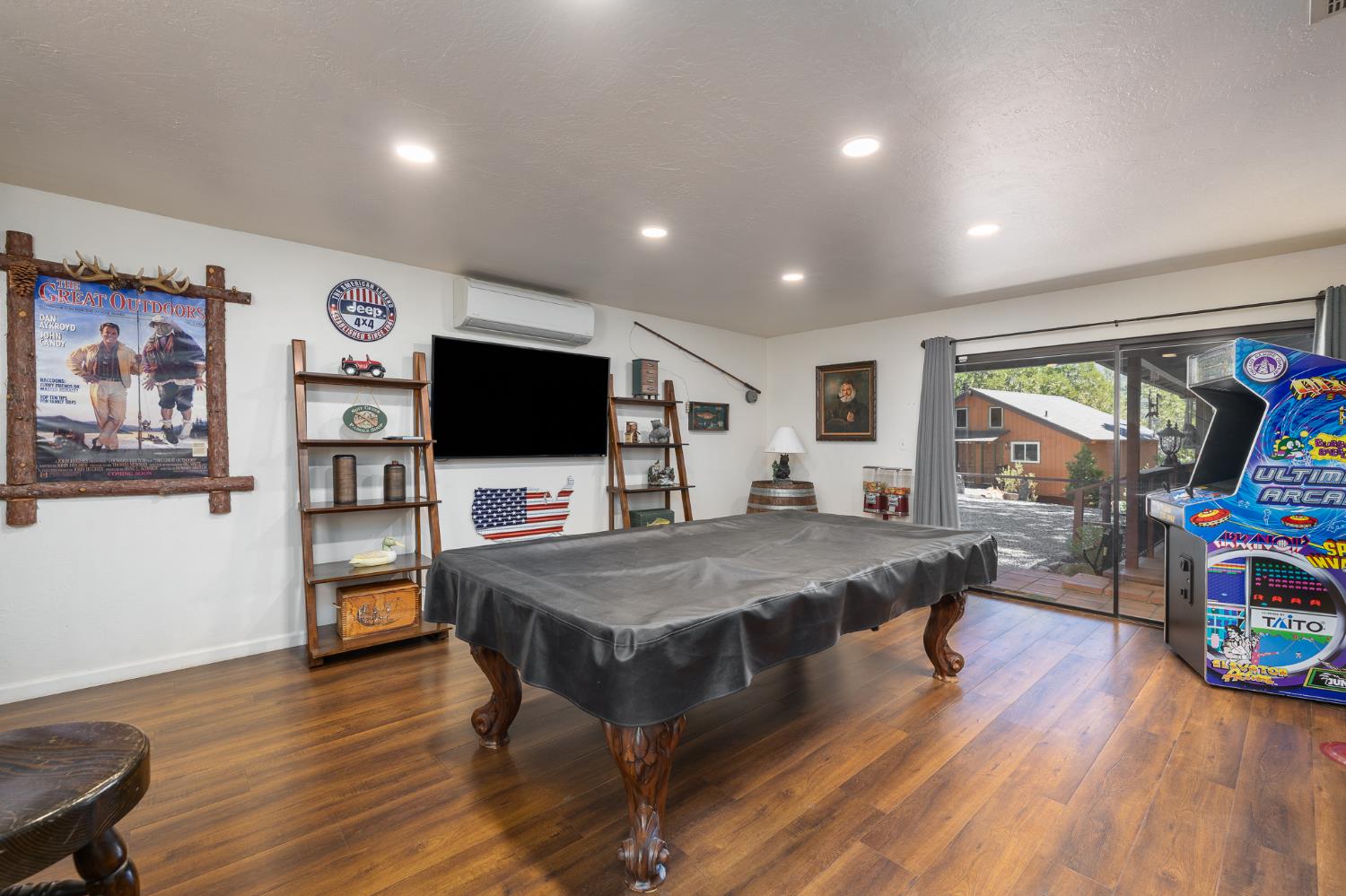 39165 Ski Slope Dr, Bass Lake, CA 93604