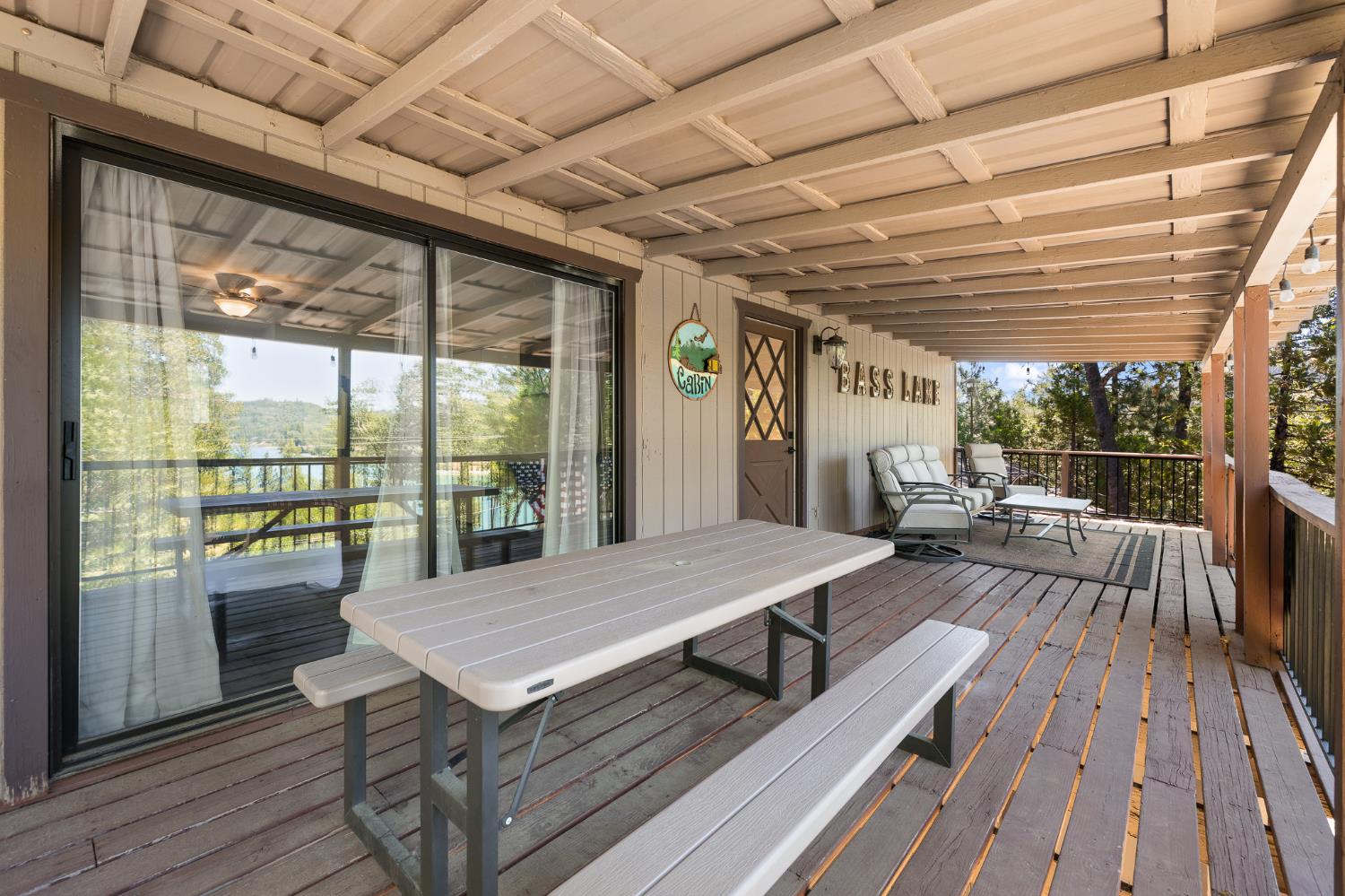 39165 Ski Slope Dr, Bass Lake, CA 93604